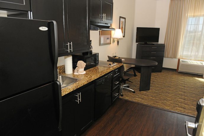 Imagen de la habitación del Hotel Candlewood Suites Santa Maria, An Ihg. Foto 16