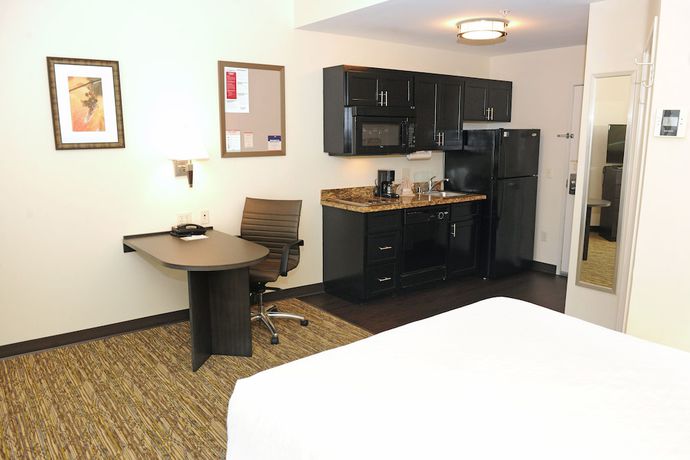 Imagen de la habitación del Hotel Candlewood Suites Santa Maria, An Ihg. Foto 17