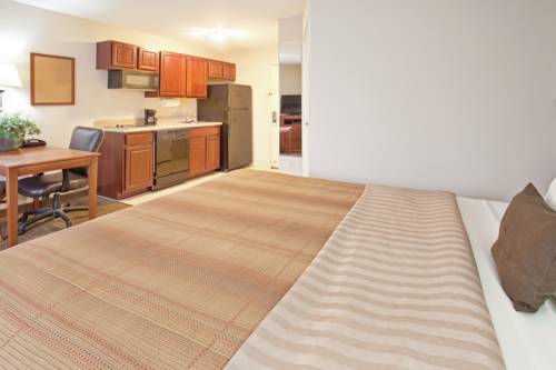Imagen de la habitación del Hotel Candlewood Suites South Bend Airport. Foto 12