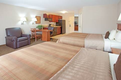 Imagen de la habitación del Hotel Candlewood Suites South Bend Airport. Foto 14