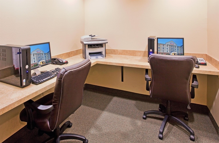 Imagen de los interiores del Hotel Candlewood Suites South - Springfield, An Ihg. Foto 7