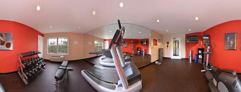 Imagen de los interiores del Hotel Candlewood Suites St Louis St Charles, An Ihg. Foto 18