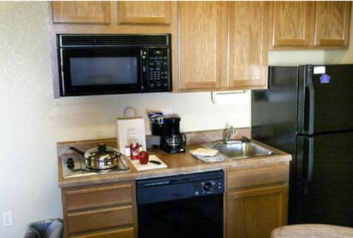 Imagen de la habitación del Hotel Candlewood Suites St Robert, An Ihg. Foto 5