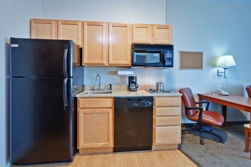Imagen de la habitación del Hotel Candlewood Suites Terre Haute. Foto 4