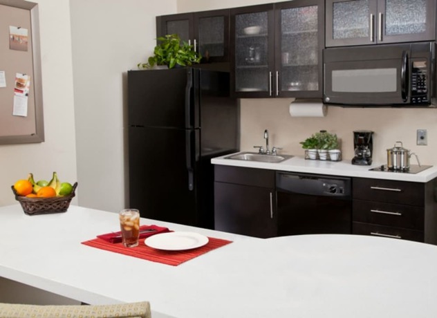Imagen de la habitación del Hotel Candlewood Suites Topeka West, an IHG. Foto 11