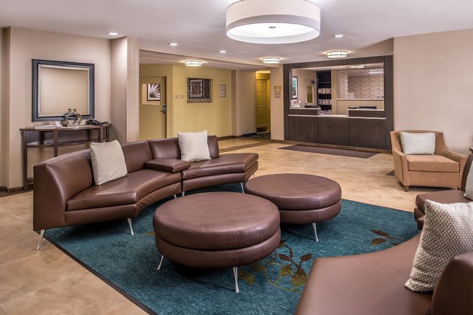 Imagen de los interiores del Hotel Candlewood Suites Topeka West, an IHG. Foto 20