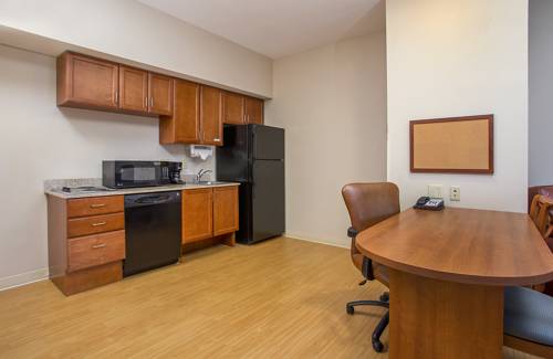 Imagen de la habitación del Hotel Candlewood Suites Tuscaloosa. Foto 5