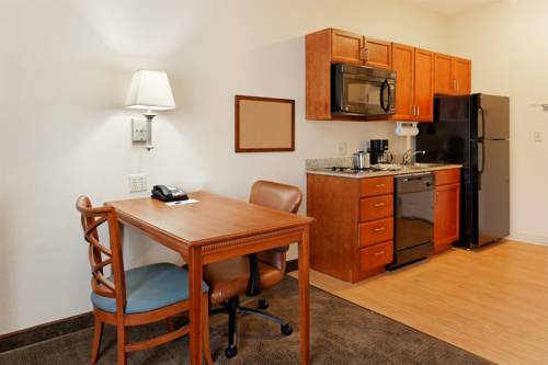 Imagen de la habitación del Hotel Candlewood Suites Tuscaloosa. Foto 13