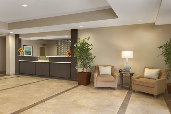 Imagen de los interiores del Hotel Candlewood Suites Vestal - Binghamton, an IHG. Foto 19