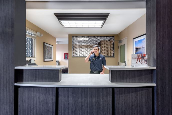 Imagen de los interiores del Hotel Candlewood Suites Washington Dulles Sterling, an IHG. Foto 19