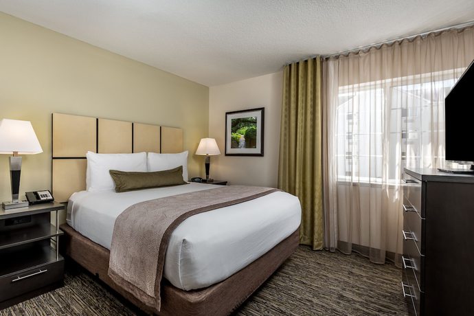 Imagen de la habitación del Hotel Candlewood Suites Washington Dulles Sterling, an IHG. Foto 10