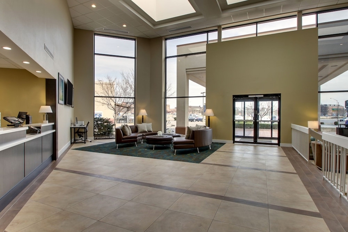 Imagen de los interiores del Hotel Candlewood Suites Wichita East, An Ihg. Foto 15