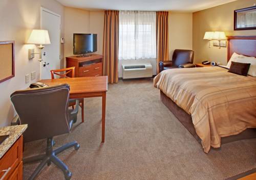 Imagen de la habitación del Hotel Candlewood Suites Williston. Foto 5