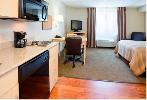 Imagen de la habitación del Hotel Candlewood Suites Wilson. Foto 6