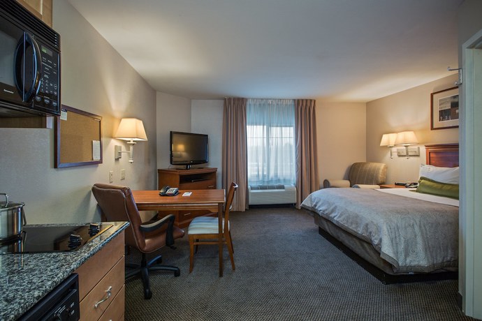 Imagen de la habitación del Hotel Candlewood Suites Windsor Locks Bradley Arpt, An Ihg. Foto 4