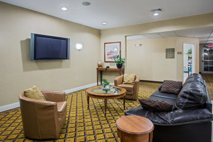 Imagen de los interiores del Hotel Candlewood Suites Windsor Locks Bradley Arpt, An Ihg. Foto 18