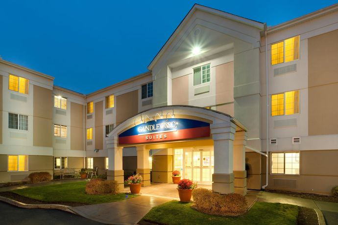Imagen general del Hotel Candlewood Suites Windsor Locks Bradley Arpt, An Ihg. Foto 2