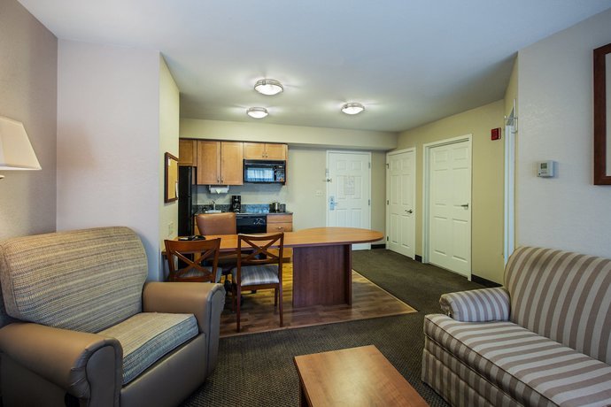 Imagen de la habitación del Hotel Candlewood Suites Windsor Locks Bradley Arpt, An Ihg. Foto 12