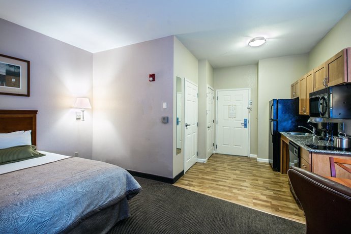 Imagen de la habitación del Hotel Candlewood Suites Windsor Locks Bradley Arpt, An Ihg. Foto 14