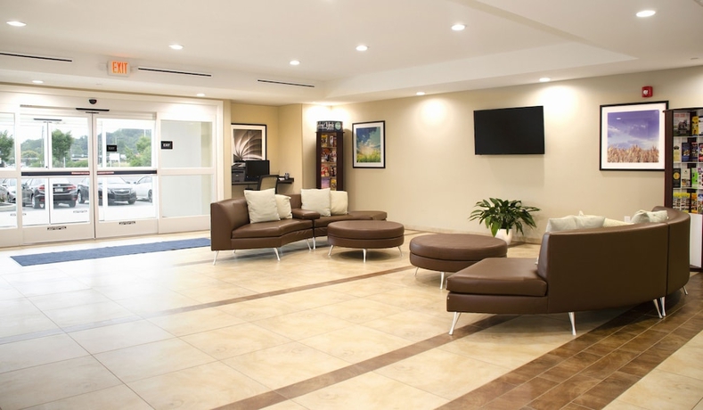 Imagen de los interiores del Hotel Candlewood Suites York. Foto 14