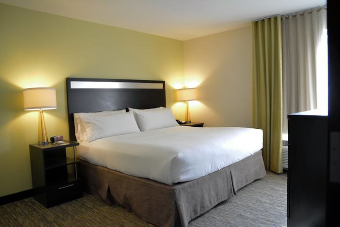 Imagen de la habitación del Hotel Candlewood Suites Youngstown W I-80 Niles Area, An Ihg. Foto 11