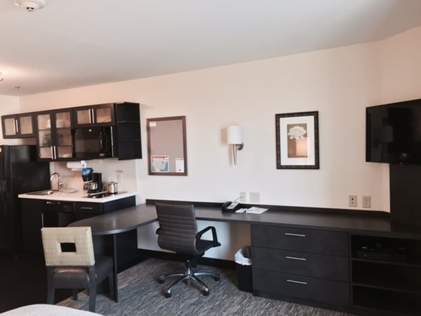 Imagen de la habitación del Hotel Candlewood Suites Youngstown W I-80 Niles Area, An Ihg. Foto 15