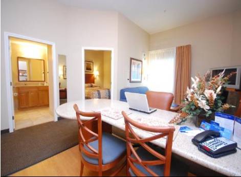 Imagen de la habitación del Hotel Candlewood Suites-west Springfield. Foto 5