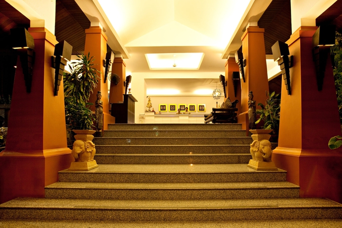 Imagen de los interiores del Hotel Candn Resort and Spa. Foto 12