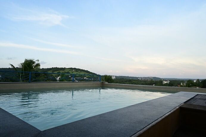 Imagen general del Hotel Candolim Suites. Foto 13