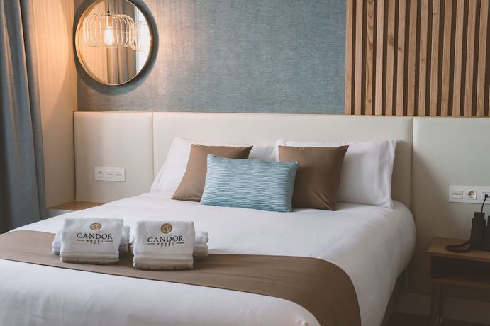 Imagen de la habitación del Hotel Candor. Foto 2
