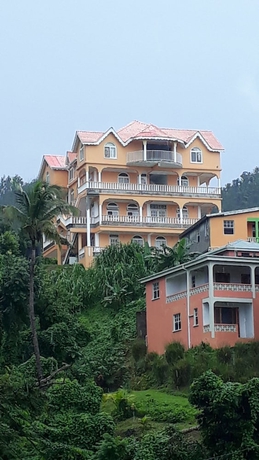 Imagen general del Hotel Candy\'s Palace. Foto 1