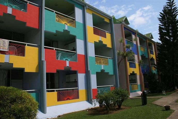 Imagen de los exteriores del Hotel Canella Beach. Foto 10