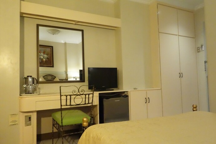 Imagen de la habitación del Hotel Canelsa. Foto 14