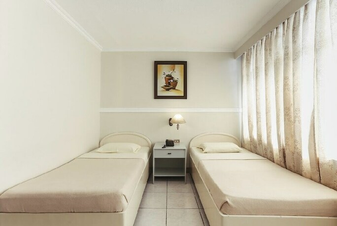 Imagen de la habitación del Hotel Canelsa. Foto 16
