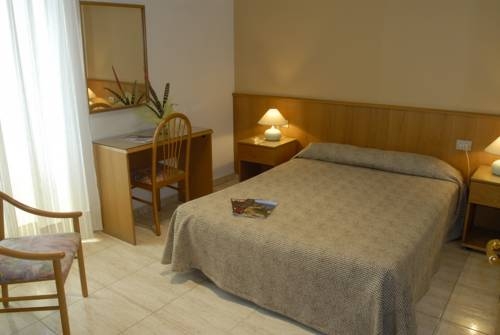Imagen general del Hotel Canet. Foto 2