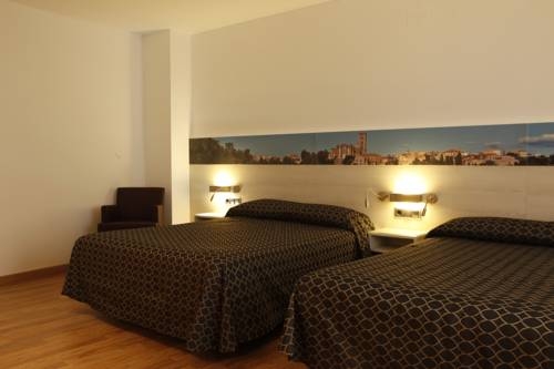 Imagen general del Hotel Canet. Foto 8