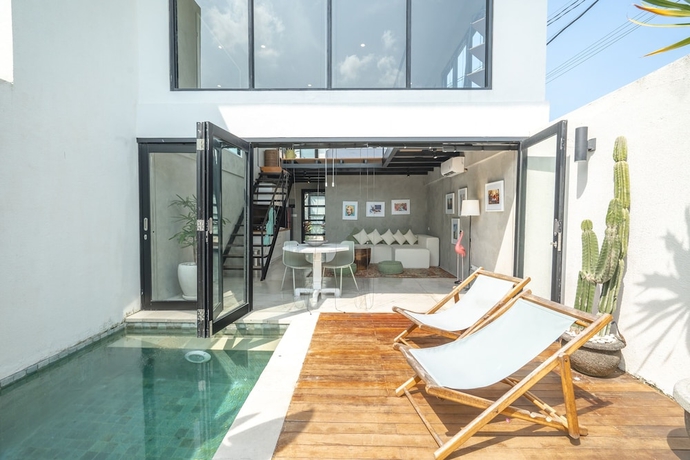 Imagen de la habitación del Hotel Canggu 2Plex. Foto 6