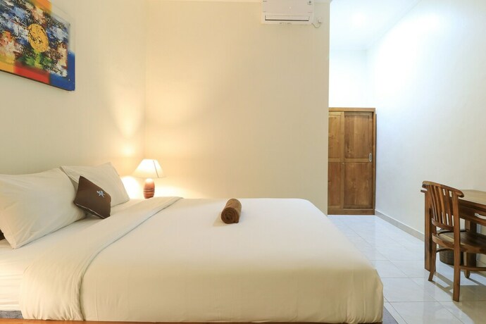 Imagen de la habitación del Hotel Canggu Kayuma House, Canggu. Foto 11