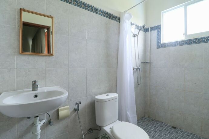 Imagen de la habitación del Hotel Canggu Kayuma House, Canggu. Foto 17