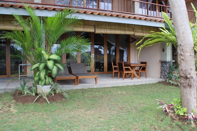 Imagen de los exteriores del Hotel Canggu Suites. Foto 3