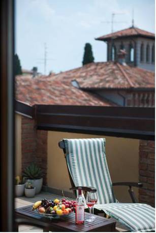 Imagen de la habitación del Hotel Cangrande, Lazise. Foto 2