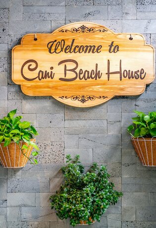 Imagen general del Hotel Cani Beach House. Foto 7