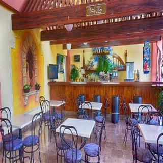 Imagen del bar/restaurante del Hotel Canimao. Foto 5