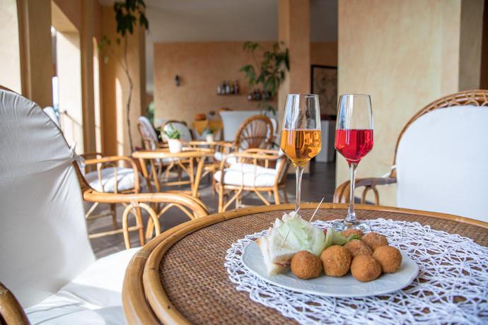 Imagen general del Hotel Cannamele Resort. Foto 8