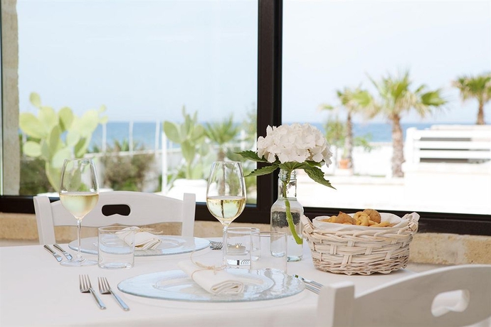 Imagen del bar/restaurante del Hotel Canne Bianche_lifestyle. Foto 5