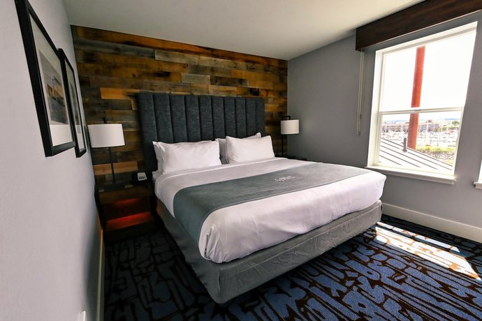 Imagen de la habitación del Hotel Cannery Pier Hotel And Spa. Foto 3