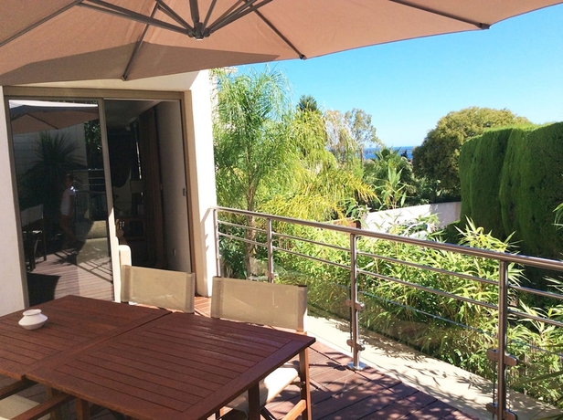 Imagen de la habitación del Hotel Cannes Villa St Barth. Foto 3