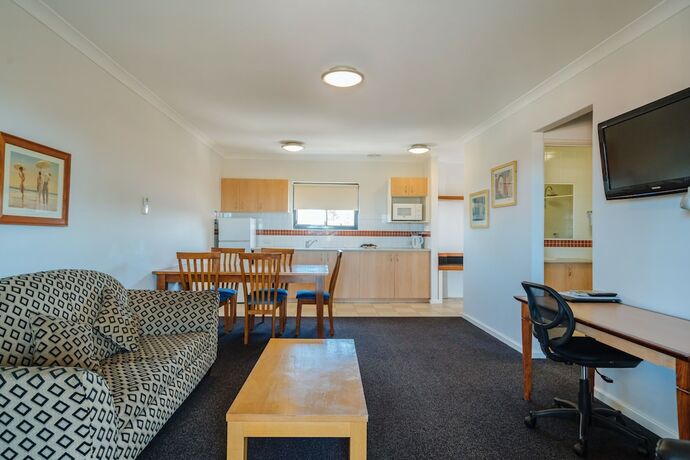 Imagen de la habitación del Hotel Canning Bridge Auto Lodge. Foto 27