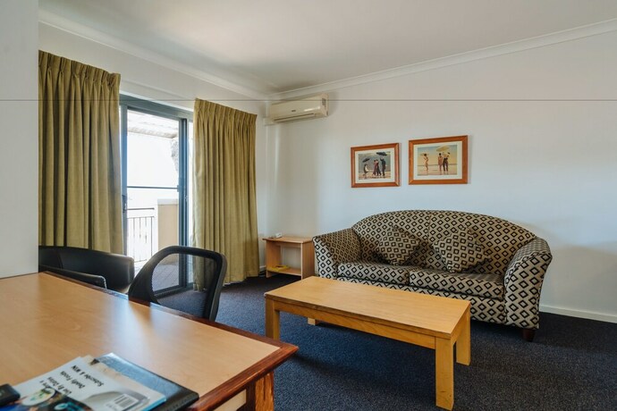 Imagen de la habitación del Hotel Canning Bridge Auto Lodge. Foto 29