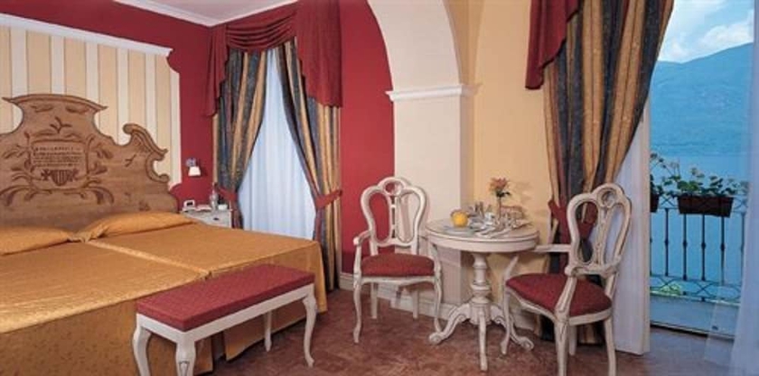 Imagen de la habitación del Hotel Cannobio. Foto 16